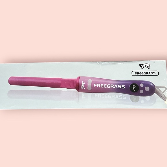 FREEGRASS 360° Self-Rotating Curling Iron Titanium Flat Iron - Picture 3 of 3
